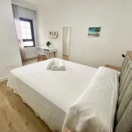 The Sun * Puerto de la Cruz (Tenerife)