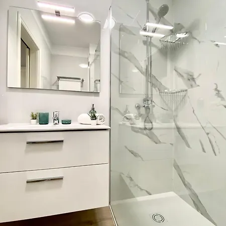 The Sun Apartment Puerto de la Cruz (Tenerife)