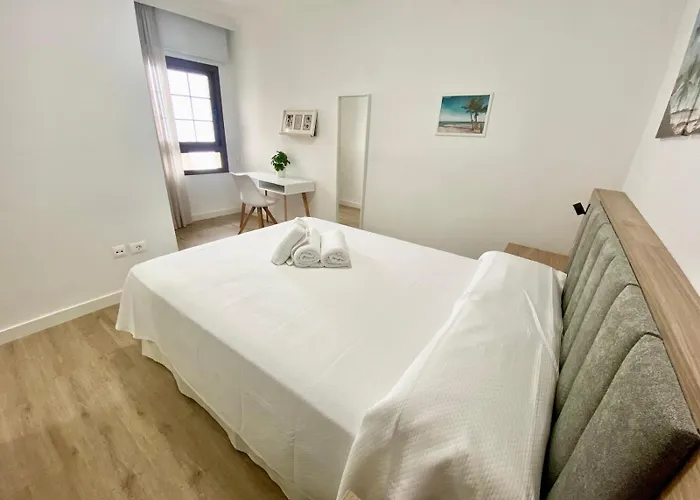 The Sun * Puerto de la Cruz (Tenerife)